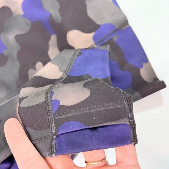 Athleta Pinnacle Hoodie Women's Small Multi-Color Camo Long Sleeve Pullover - Picture 5 of 10